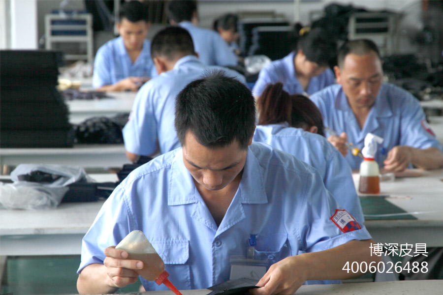 箱包加工廠(chǎng)廣州博深皮具